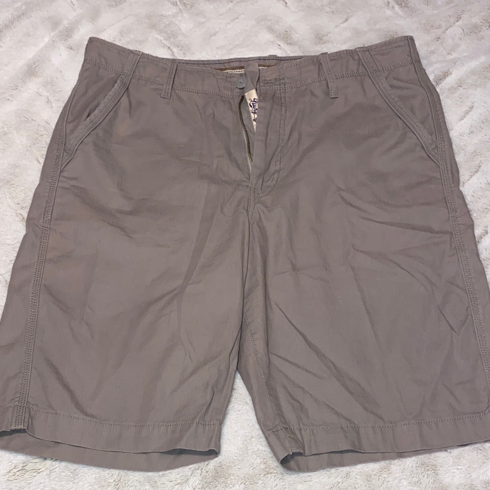 Lucky Brand Men's Flat Front Shorts in Taupe